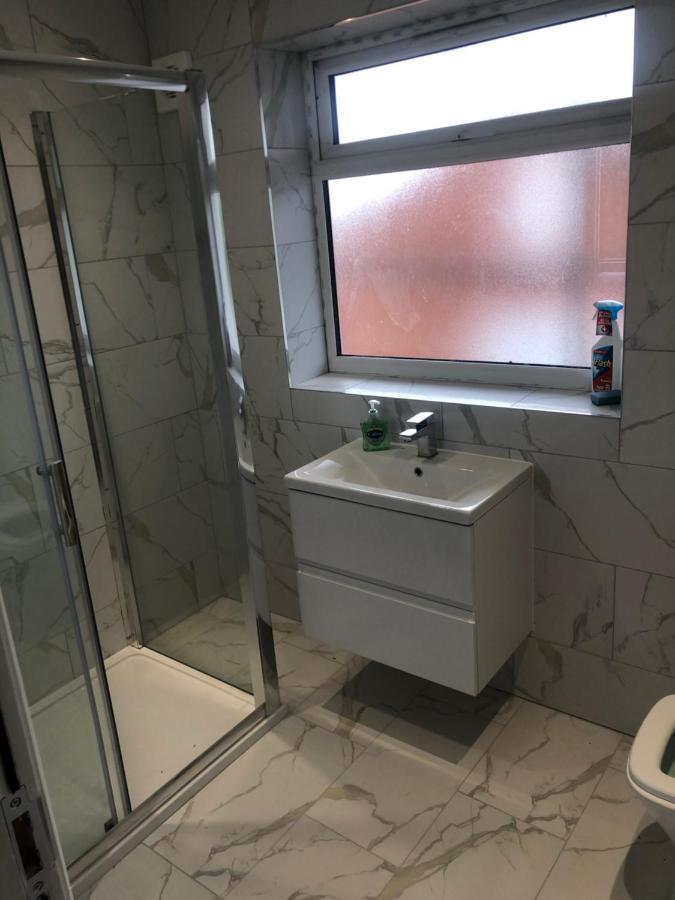 5 Bedroom House In 奥平顿 外观 照片